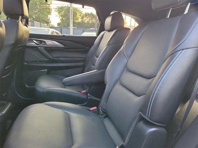 Photo of 2022 Deep Crystal Blue Mica Mazda CX-9