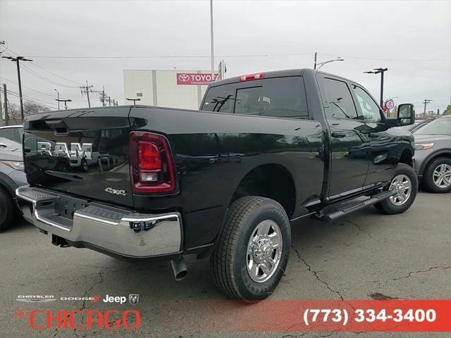 Photo of 2025 Diamond Black Crystal Pearlcoat RAM 2500