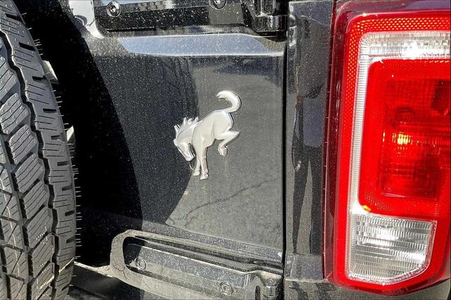 Photo of 2025 Shadow Black Ford Bronco