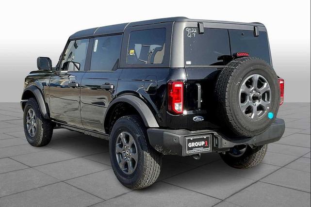Photo of 2025 Shadow Black Ford Bronco