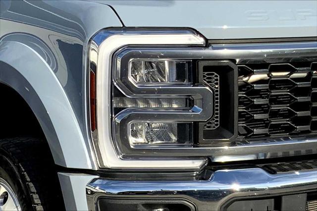 Photo of 2024 Glacier Gray Metallic TriCoat Ford F-450
