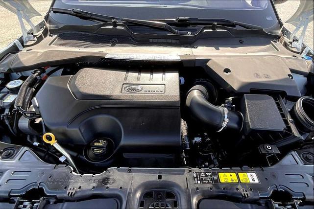 Photo of 2021 Fuji White Land Rover Range Rover Evoque