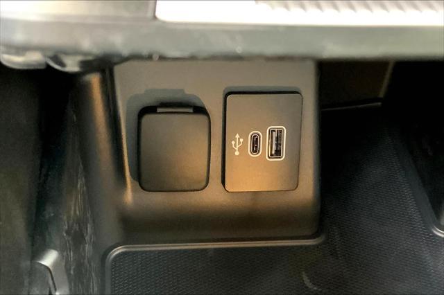 Photo of 2025 Agate Black Metallic Ford Explorer