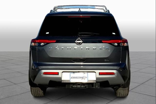 Photo of 2022 Gun Metallic Nissan Pathfinder