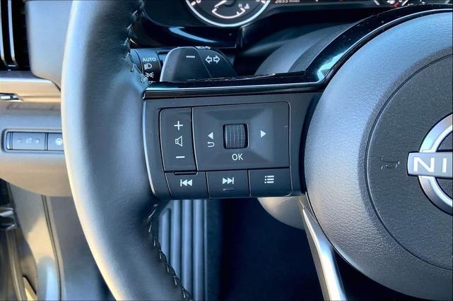 Photo of 2022 Gun Metallic Nissan Pathfinder
