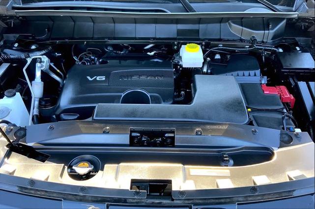 Photo of 2022 Gun Metallic Nissan Pathfinder