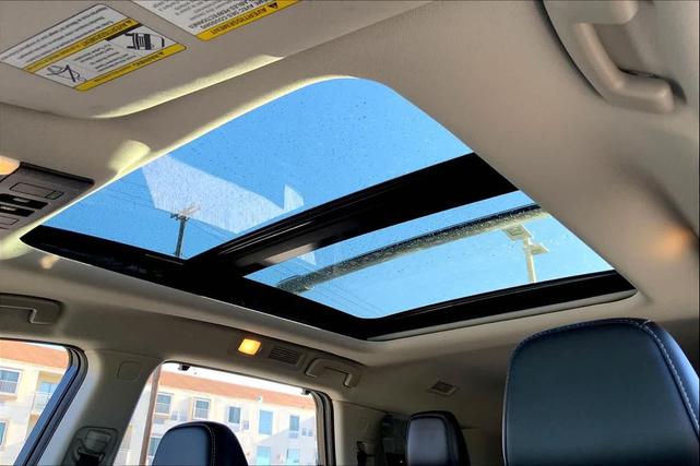 Photo of 2022 Gun Metallic Nissan Pathfinder