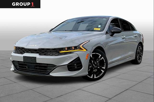 Photo of 2023 Wolf Gray Kia K5