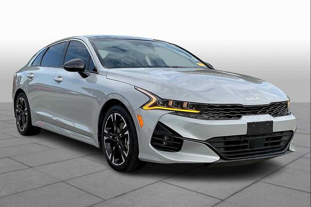 Photo of 2023 Wolf Gray Kia K5