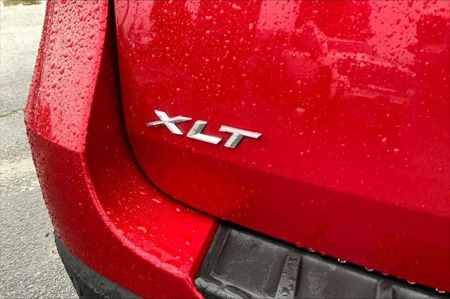 Photo of 2021 Rapid Red Metallic Tinted Clearcoat Ford Explorer
