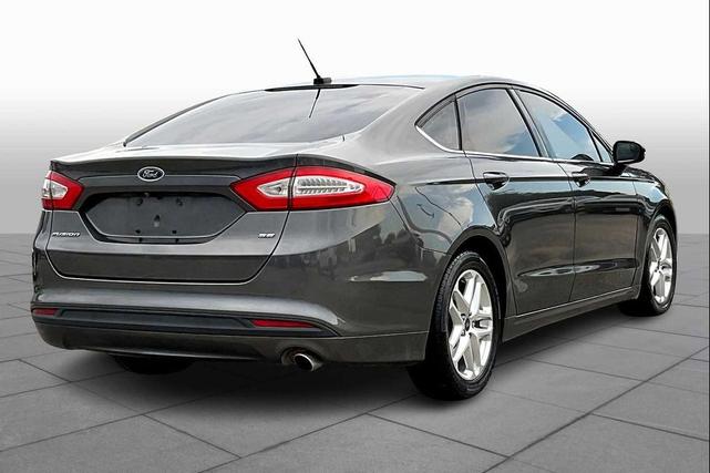 Photo of 2016 Magnetic Ford Fusion
