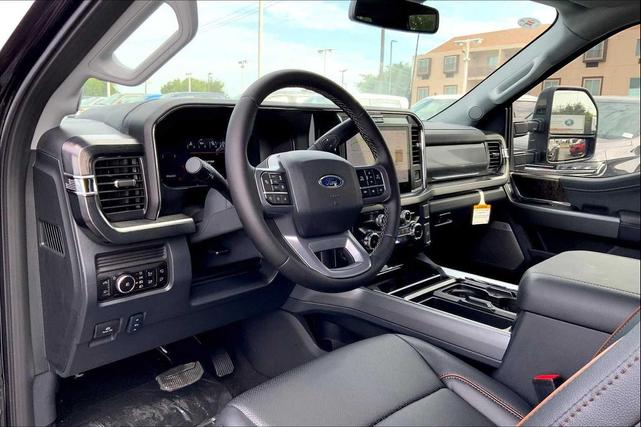 Photo of 2025 Agate Black Metallic Ford F-350
