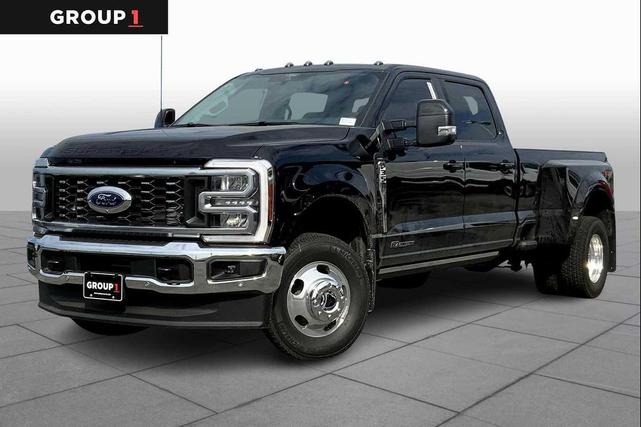 Photo of 2025 Agate Black Metallic Ford F-350