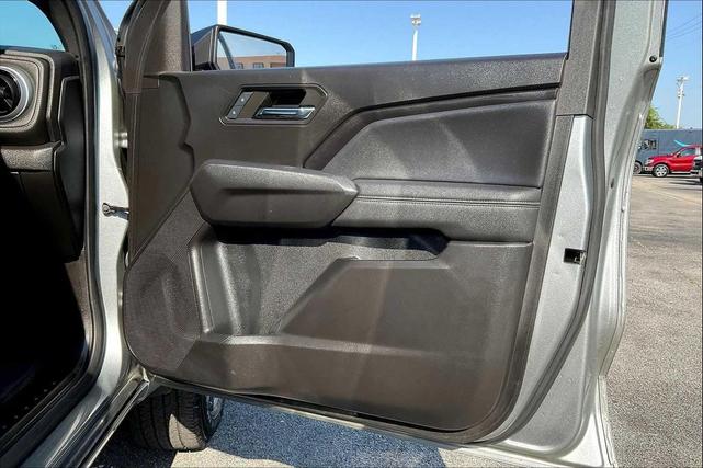 Photo of 2024 Sterling Gray Metallic Chevrolet Colorado