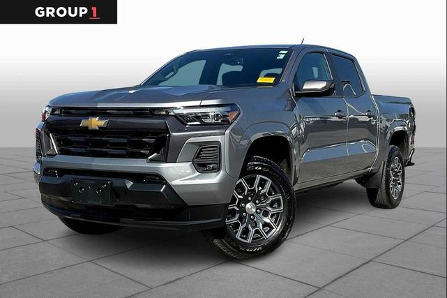 Photo of 2024 Sterling Gray Metallic Chevrolet Colorado
