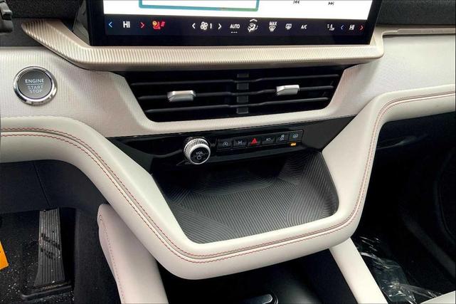 Photo of 2025 Agate Black Metallic Ford Explorer