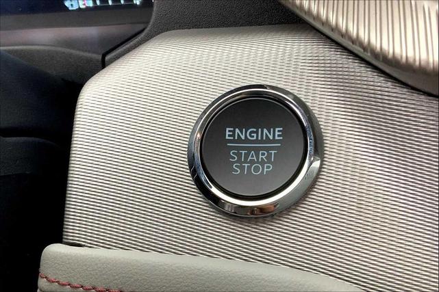 Photo of 2025 Agate Black Metallic Ford Explorer