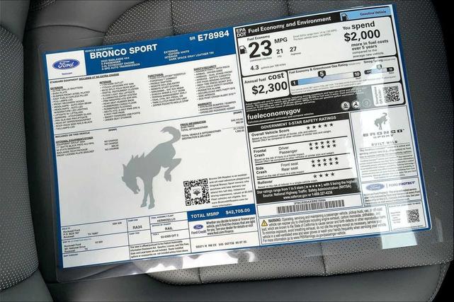 Photo of 2025 Oxford White Ford Bronco Sport