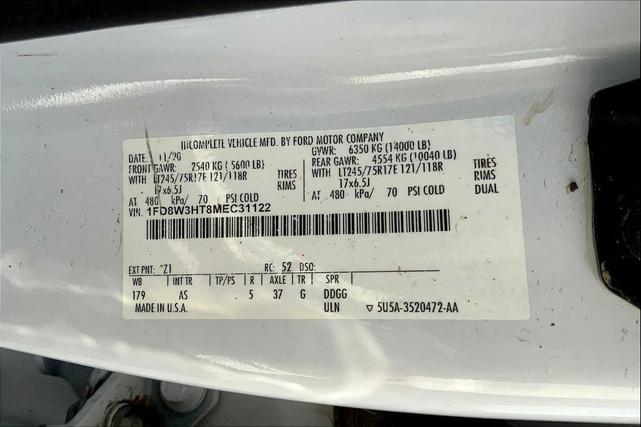 Photo of 2021 Oxford White Ford F-350