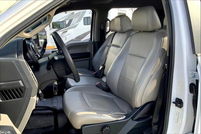 Photo of 2021 Oxford White Ford F-350