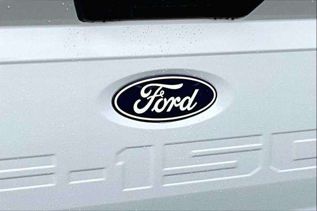 Photo of 2025 Oxford White Ford F-150