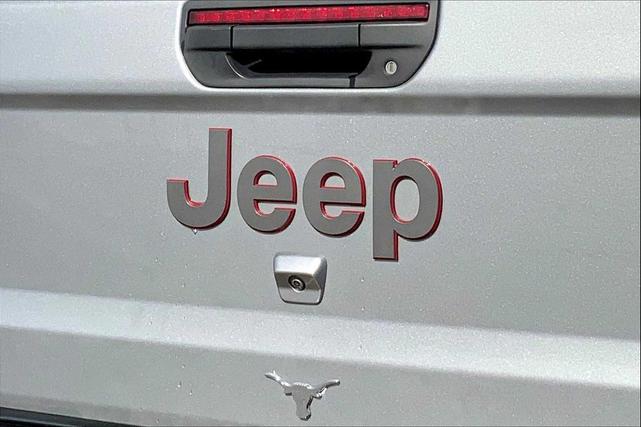 Photo of 2021 Billet Silver Metallic Clearcoat Jeep Gladiator