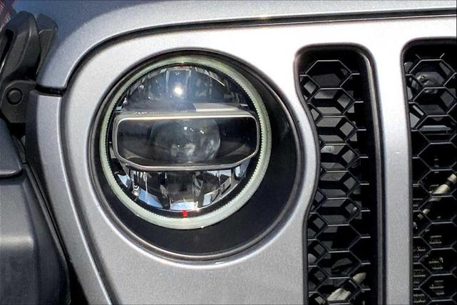 Photo of 2021 Billet Silver Metallic Clearcoat Jeep Gladiator