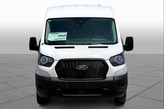 Photo of 2025 Oxford White Ford Transit-350