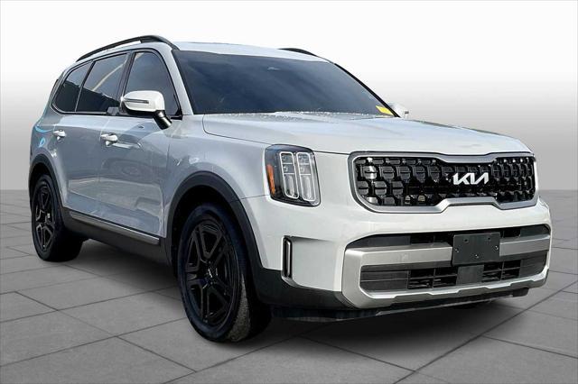 Photo of 2023 Wolf Gray Kia Telluride