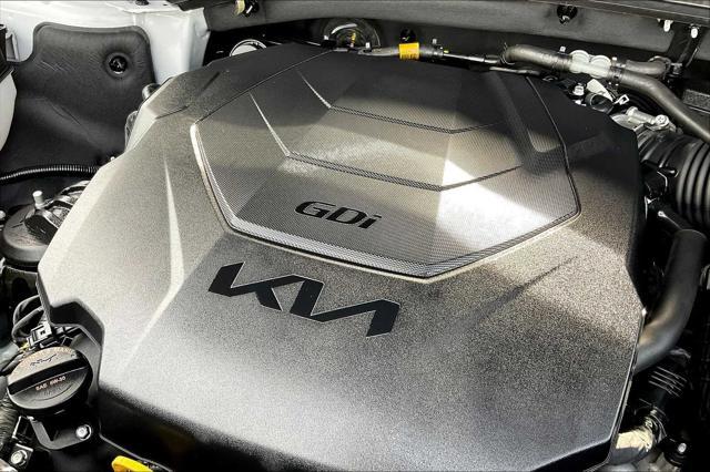 Photo of 2023 Wolf Gray Kia Telluride