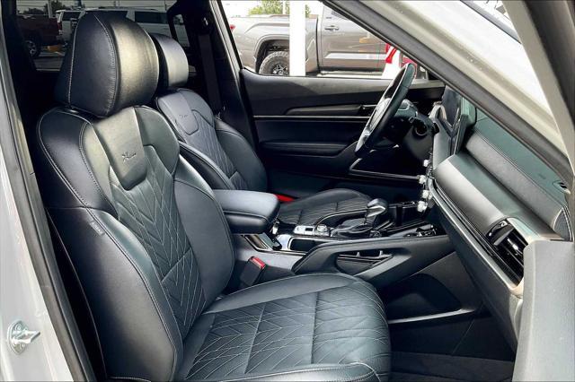 Photo of 2023 Wolf Gray Kia Telluride
