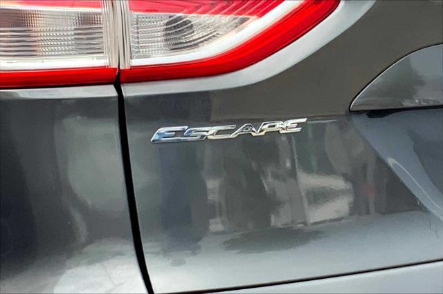 Photo of 2015 Magnetic Ford Escape