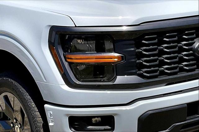 Photo of 2025 White Ford F-150