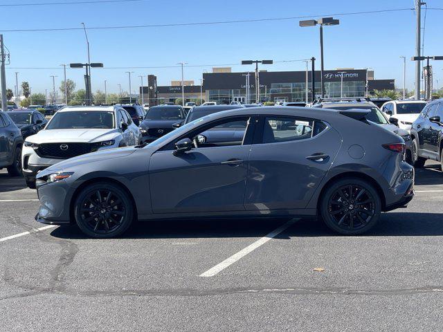 Photo of 2025 Polymetal Gray Metallic Mazda Mazda3
