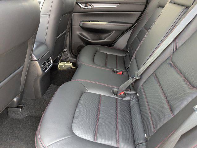 Photo of 2025 Rhodium White Metallic Mazda CX-5