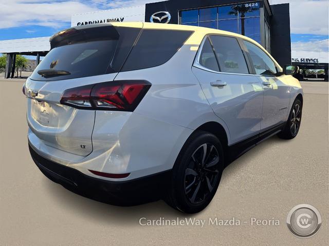 Photo of 2022 Summit White Chevrolet Equinox