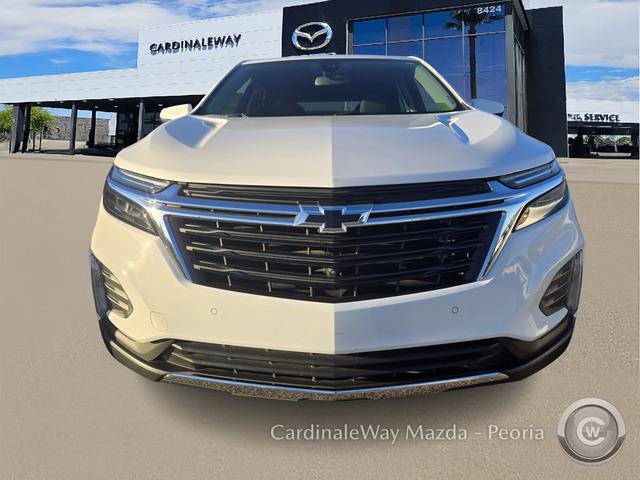 Photo of 2022 Summit White Chevrolet Equinox