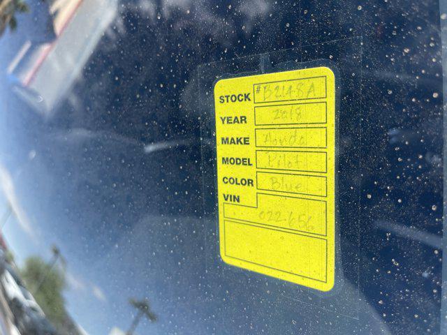 Photo of 2018 Steel Sapphire Metallic Honda Pilot