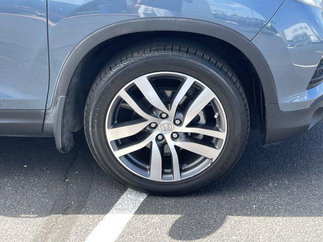 Photo of 2018 Steel Sapphire Metallic Honda Pilot