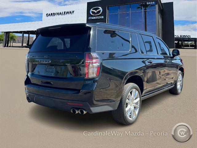 Photo of 2022 Black Chevrolet Suburban