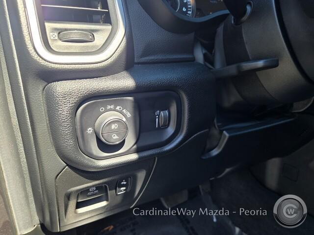 Photo of 2022 Granite Crystal Metallic Clearcoat RAM 1500