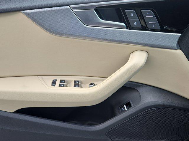 Photo of 2025 Daytona Gray Pearl Effect Audi A5 Sportback