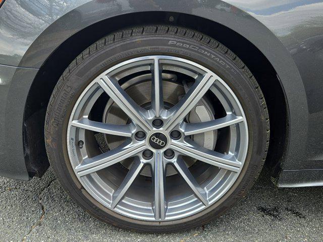Photo of 2025 Daytona Gray Pearl Effect Audi A5 Sportback