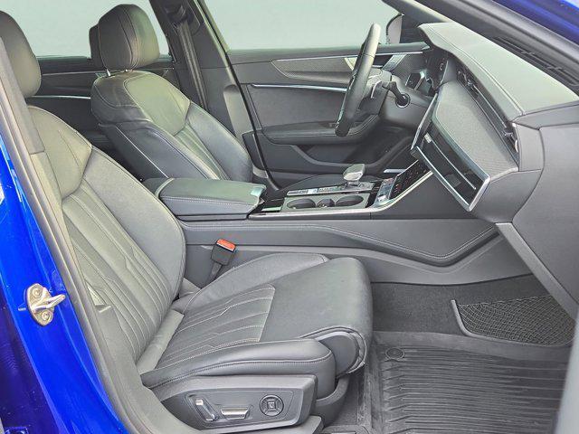 Photo of 2022 Ultra Blue Metallic Audi S6