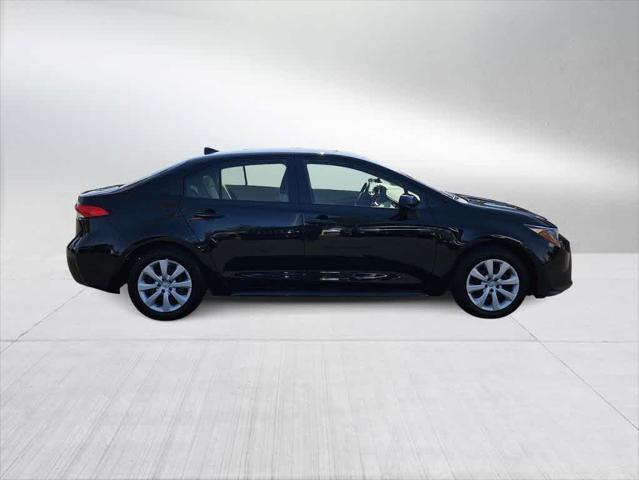 Photo of 2024 Midnight Black Metallic Toyota Corolla