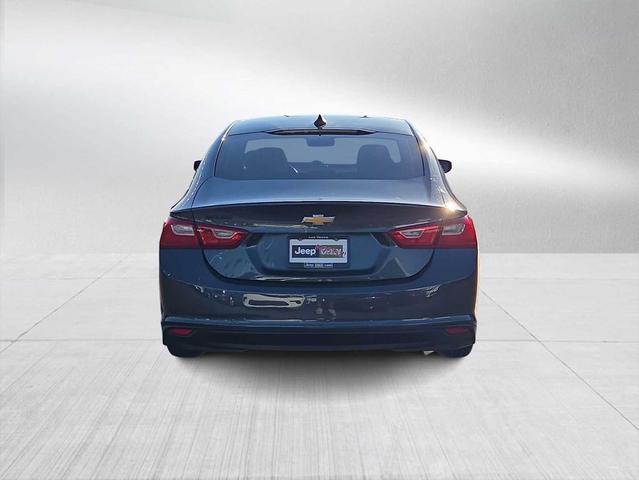 Photo of 2020 Shadow Gray Metallic Chevrolet Malibu