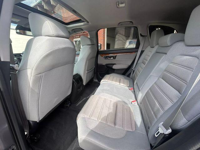 Photo of 2017 Gray Honda CR-V