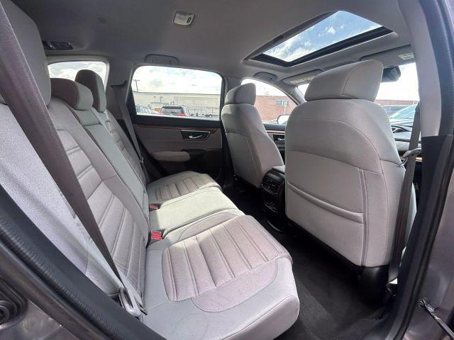 Photo of 2017 Gray Honda CR-V