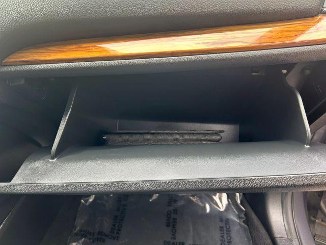 Photo of 2017 Gray Honda CR-V