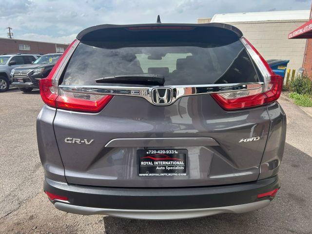 Photo of 2017 Gray Honda CR-V